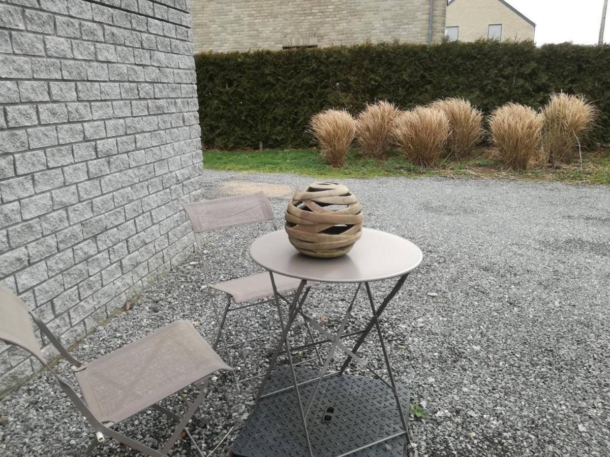 Lanitier Apartment Dinant Bagian luar foto